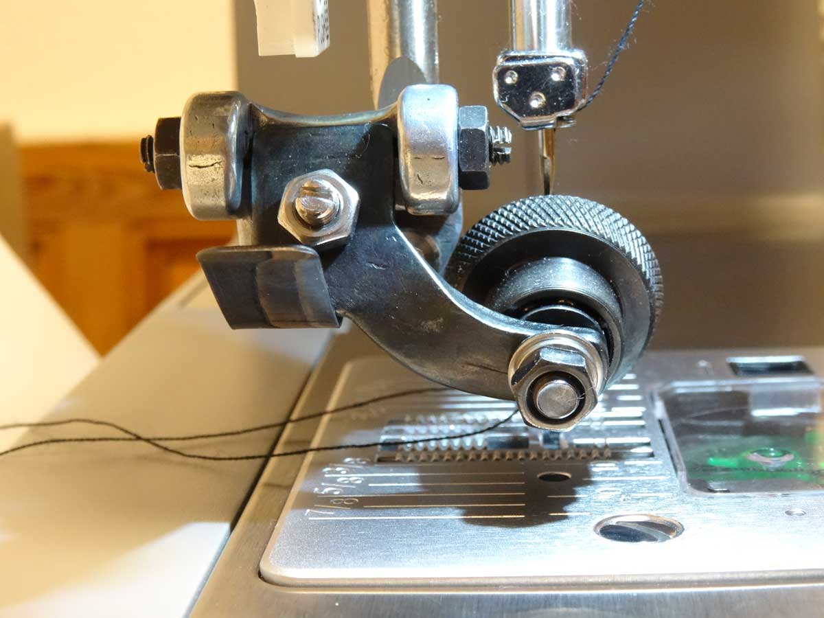 Roller foot conversion for Singer HD6335 sewing machine - April 2024